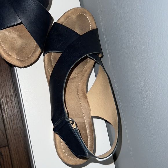 CHINESE LAUNDRY  cork wedge sandals - Picture 3 of 7